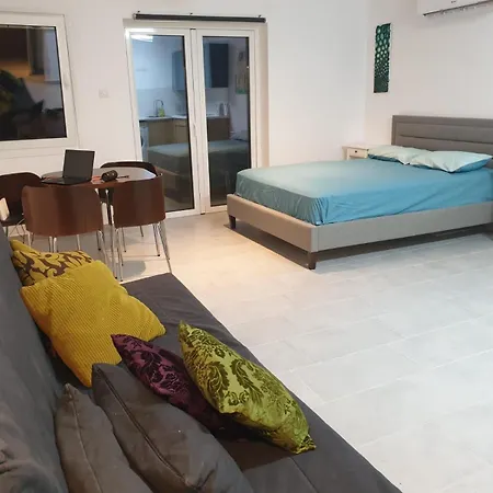 Apartment In The Centre Of The